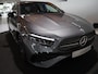 Mercedes-Benz A-klasse 250e Star Edition AMG Line | Panoramaschuifdak | Night | Stoelverwarming voor | Achteruitrijcamera | Interieur Bahia Bruin |
