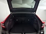 Volvo EC40 Single Motor Extended Range Plus Black Edition. 82 kWh | Panoramadak | Stoel- stuurverwarming | 360° camera | Harman Kardon