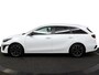 Kia Ceed Sportswagon 1.5 T-GDi GT-Line Automaat - Trekhaak - Navigatie - Schuif-/kanteldak - Stoel-/stuurverwarming - Climate Control - Cruise Control - Fabrieksgarantie tot 01-2030