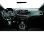 Kia Ceed Sportswagon 1.5 T-GDi GT-Line Automaat - Trekhaak - Navigatie - Schuif-/kanteldak - Stoel-/stuurverwarming - Climate Control - Cruise Control - Fabrieksgarantie tot 01-2030