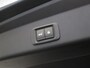 Mitsubishi Outlander 2.4 PHEV First Edition | HUD | Elektrisch bedienbare achterklep | Stoel- en stuurverwarming |