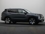 Mitsubishi Outlander 2.4 PHEV First Edition | HUD | Elektrisch bedienbare achterklep | Stoel- en stuurverwarming |