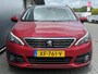 Peugeot 308 SW BWJ 2019 1.2 131 PK Blue Lease Premium NIEUWE DISTR.RIEM!! AUTOMAAT | PANORAMA | LEDER | CLIMA | ANDROID AUTO | APPLE CARPLAY | MULTIFUNCT. STUUR