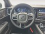 Volvo V60 2.0 T6 Plug-in hybrid AWD Plus Dark | Sportstoelen | Harman/Kardon | Trekhaak | 360 graden camera |
