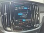 Volvo V60 2.0 T6 Plug-in hybrid AWD Plus Dark | Sportstoelen | Harman/Kardon | Trekhaak | 360 graden camera |