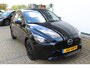 Mazda 2 1.5 e-SkyActiv-G 90 Homura | Incl. 12 maanden Garantie | Cruise controle | Stoel/stuur verwarming | Parkeersensor achter | Keyless Start | Lane assist | Climate controle | Apple CarPlay/Android Auto | Dodehoeksensoren | Achteruitrijcamera |