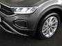Volkswagen T-Roc 1.5 TSI Life Edition 150 PK DSG | Navigatie | Parkeercamera | Keyless entry |