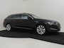 Skoda Superb Combi 1.4 TSI iV Business Edition Plus 218 pk | Apple Carplay Android Auto | Trekhaak uitklapbaar | Cruise Control Adaptief | Achteruitrijcamera | 18"LMV