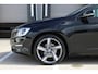 Volvo V60 T3 Polar+ Dynamic | Camera achter | Cruise control | Afneembare trekhaak | Stoelverwarming voor | Binnenspiegel automatisch dimmend | Lederen bekleding | Regensensor | Navigatiesysteem |