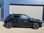 Peugeot 208 Hybrid 110 PK Allure Automaat € 5.000,- DEMO VOORDEEL !| Hybride Elektrisch rijden met Automaat | Dodehoek detectie | Navigatie | Parkeercamera 360 graden | LED Verlichting | Apple Carplay/Android Auto | Lichtmetalen Velgen | Cruise & Climate Control |