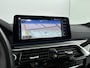 BMW 5-Serie Touring 530e xDrive Business Edition Plus | Panoramadak | Camera | Lederen Bekleding | Stoelverwarming + Stoelventilatie |