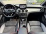 Mercedes-Benz CLA 200 AMG PDC/CAM/LMV18/LEER/NAV/PANO