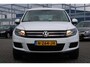 Volkswagen Tiguan 1.4 TSI Easyline 122pk Airco/Cruise/Stoelverwarming/PDC/RadioCD/Elek.Ramen/C.V./16"LM/Isfofix/Trekhaak/6-BAK