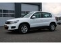 Volkswagen Tiguan 1.4 TSI Easyline 122pk Airco/Cruise/Stoelverwarming/PDC/RadioCD/Elek.Ramen/C.V./16"LM/Isfofix/Trekhaak/6-BAK