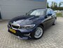 BMW 3-Serie 318i 156 PK Luxury Line Leder Wegklapbare Trekhaak LED HiFi pakket PDC
