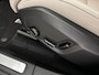 Volvo XC60 T8 Recharge Ultra Dark | 22" | Luchtvering | Bowers & Wilkins | Getint & Gelamineerd glas | Alarm | Head-up | Panoramadak | 360 Camera | Stoel/stuur/achterbankverwarming | Achterbank verwarmd | Achteruitrij assistent | Achteruitrijcamera