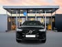 Volvo XC60 T8 Recharge Ultra Dark | 22" | Luchtvering | Bowers & Wilkins | Getint & Gelamineerd glas | Alarm | Head-up | Panoramadak | 360 Camera | Stoel/stuur/achterbankverwarming | Achterbank verwarmd | Achteruitrij assistent | Achteruitrijcamera