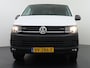 Volkswagen Transporter 2.0TDI AUT-7 141PK Leer Camera L2H1 Airco Trekhaak Voorruitverwarming Bluetooth Highline Sidebars Schuifdeur met Raam Betonplex Vloer Wandbetimmering Tussenwand 1e Eigenaar Euro 5 2.500KG Trekgewicht