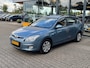 Hyundai i30 1.6i Dynamic - airco - trekhaak