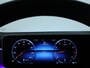 Mercedes-Benz A-klasse 160 Business Solution AMG Panoramadak | 5 spaaks lichtmetalen velgen | Navigatie | Parking support met camera achter | elect bed. voorstoelen met memory | Inclusief 48 maanden Mercedes-Benz Certified garantie voor Europa.