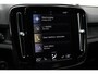 Volvo XC40 T4 Automaat Recharge R-Design | All Season banden | Panoramadak | Adaptieve Cruise Control | BLIS | Elek. Bed. voorstoel met Memory | Verwarmbaar stuurwiel | Verwarmbare voorstoelen | 360 graden camera | Harman Kardon geluidsinstallatie | Extra getint glas |