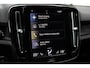 Volvo XC40 T4 Automaat Recharge R-Design | All Season banden | Panoramadak | Adaptieve Cruise Control | BLIS | Elek. Bed. voorstoel met Memory | Verwarmbaar stuurwiel | Verwarmbare voorstoelen | 360 graden camera | Harman Kardon geluidsinstallatie | Extra getint glas |