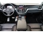 Volvo XC60 B5 250PK Momentum Exclusive | 360º | HK Audio | panoramadak | Black Pack | Adap Cruise | Head-Up