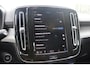 Volvo XC40 B3 163PK AUT7 Core | Lederen Bekleding | Stoel & Stuurverwarming | Park Assist voor+achter & Camera | Google Services | Elektrische Achterklep | Full LED |