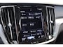 Volvo V60 B4 197PK Momentum Business | Panoramadak | Adap Cruise | Camera | Park Assist | Carplay