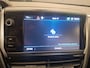Peugeot 2008 1.2 PureTech Signature Automaat | Trekhaak| Navigatie | Parkeersensoren | DAB | Cruise Controle | Airco | Bestuurdersstoel in hoogte verstelbaar | Bluetooth telefoonvoorbereiding