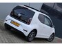 Volkswagen Up! 1.0 TSI 90 PK Sound up! / Panoramadak / Airco / 1e eigenaar