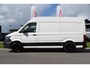 Volkswagen Crafter 35 2.0 TDI L3H3 PB Edition Camera, Cruise, Carplay, Trekhaak, multimedia, 140pk, Automaat, Uniek!