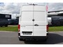 Volkswagen Crafter 35 2.0 TDI L3H3 PB Edition Camera, Cruise, Carplay, Trekhaak, multimedia, 140pk, Automaat, Uniek!