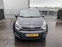 Kia Rio 1.2 CVVT Super Pack Navigatie, airconditioning, parkeersensoren achter, afneembare trekhaak, keyless, cruise control, Nieuw geleverd en volledig dealeronderhouden
