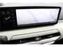 Kia EV4 Fastback GT-PlusLine 81.4 kWh - Head up Display - Elektrische stoelbediening - Kantel/Schuifdak - 360 graden camera - Fabrieksgarantie tot 09-2032  / 150.000 km
