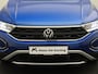 Volkswagen T-Roc 1.5TSI/150PK Life DSG · Navigatie · Apple/Android · Camera + Parkeersensoren · Garantie tot februari 2027