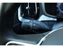 Volvo V60 2.0 T6 Plug-in Hybrid AWD Plus Dark | HEICO Sportuitlaat Met Klepbediening | HEICO Bodykit | Diffusor | Voorspoiler | Zijskirts | Spoorverbreders | 19 Inch Lichtmetalen Velgen | Lederen Bekleding | Panoramadak | Getint Glas | Elektrisch Verstelbare Voorstoelen Met Geheugen | High Performance Audiosysteem | Google Services |