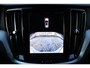 Volvo V60 2.0 T6 Plug-in Hybrid AWD Plus Dark | HEICO Sportuitlaat Met Klepbediening | HEICO Bodykit | Diffusor | Voorspoiler | Zijskirts | Spoorverbreders | 19 Inch Lichtmetalen Velgen | Lederen Bekleding | Panoramadak | Getint Glas | Elektrisch Verstelbare Voorstoelen Met Geheugen | High Performance Audiosysteem | Google Services |