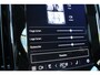 Volvo V60 2.0 T6 Plug-in Hybrid AWD Plus Dark | HEICO Sportuitlaat Met Klepbediening | HEICO Bodykit | Diffusor | Voorspoiler | Zijskirts | Spoorverbreders | 19 Inch Lichtmetalen Velgen | Lederen Bekleding | Panoramadak | Getint Glas | Elektrisch Verstelbare Voorstoelen Met Geheugen | High Performance Audiosysteem | Google Services |