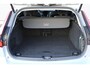Volvo V60 2.0 T6 Plug-in Hybrid AWD Plus Dark | HEICO Sportuitlaat Met Klepbediening | HEICO Bodykit | Diffusor | Voorspoiler | Zijskirts | Spoorverbreders | 19 Inch Lichtmetalen Velgen | Lederen Bekleding | Panoramadak | Getint Glas | Elektrisch Verstelbare Voorstoelen Met Geheugen | High Performance Audiosysteem | Google Services |