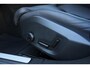 Volvo V60 2.0 T6 Plug-in Hybrid AWD Plus Dark | HEICO Sportuitlaat Met Klepbediening | HEICO Bodykit | Diffusor | Voorspoiler | Zijskirts | Spoorverbreders | 19 Inch Lichtmetalen Velgen | Lederen Bekleding | Panoramadak | Getint Glas | Elektrisch Verstelbare Voorstoelen Met Geheugen | High Performance Audiosysteem | Google Services |