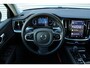 Volvo V60 2.0 T6 Plug-in Hybrid AWD Plus Dark | HEICO Sportuitlaat Met Klepbediening | HEICO Bodykit | Diffusor | Voorspoiler | Zijskirts | Spoorverbreders | 19 Inch Lichtmetalen Velgen | Lederen Bekleding | Panoramadak | Getint Glas | Elektrisch Verstelbare Voorstoelen Met Geheugen | High Performance Audiosysteem | Google Services |