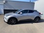 Toyota C-HR 1.8 Hybrid Bi-Tone Plus Trekhaak, dodehoek detectie, navigatie, stoel- & stuurverwarming, achteruitrij camera, parkeersensoren, lederen bekleding, Volledig dealeronderhouden