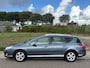 Peugeot 407 SW 2.0-16V Premium ECC Audio-CD/Navigatie El. pakket Cruisecontrol Panoramadak LMV 16" Trekhaak Dealeronderhoud Nw Apk