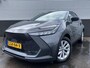 Toyota C-HR 1.8 Hybrid 140 Active Navigatie Apple CarPlay/Android Auto, dodehoek detectie, keyless, adaptieve cruise control, NL-auto! BTW-auto, 1e eign.