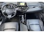 Toyota C-HR 1.8 Hybrid Style Luxury | 1ste EIGENAAR / NL AUTO | LEDER | STOELVERWARMING | CAMERA | KEYLESS |
