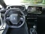 Peugeot 2008 1.2 PureTech 130PK Allure | ADAPTIVE CRUISE | CAMERA | STOELVERWARMING | KEYLESS ENTRY/START |