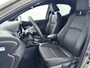 Toyota Yaris 1.5 Hybrid 130 Executive | Dodehoek detectie | Navigatie | Stoel-/stuurverwarming | Parkeersensoren voor/achter | 17 inch | Apple Carplay / Android Auto