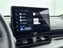 Toyota Yaris 1.5 Hybrid 130 Executive | Dodehoek detectie | Navigatie | Stoel-/stuurverwarming | Parkeersensoren voor/achter | 17 inch | Apple Carplay / Android Auto