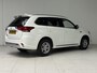 Mitsubishi Outlander 2.4 PHEV Pure | Camera | Cruise control | Stoelverwarming |